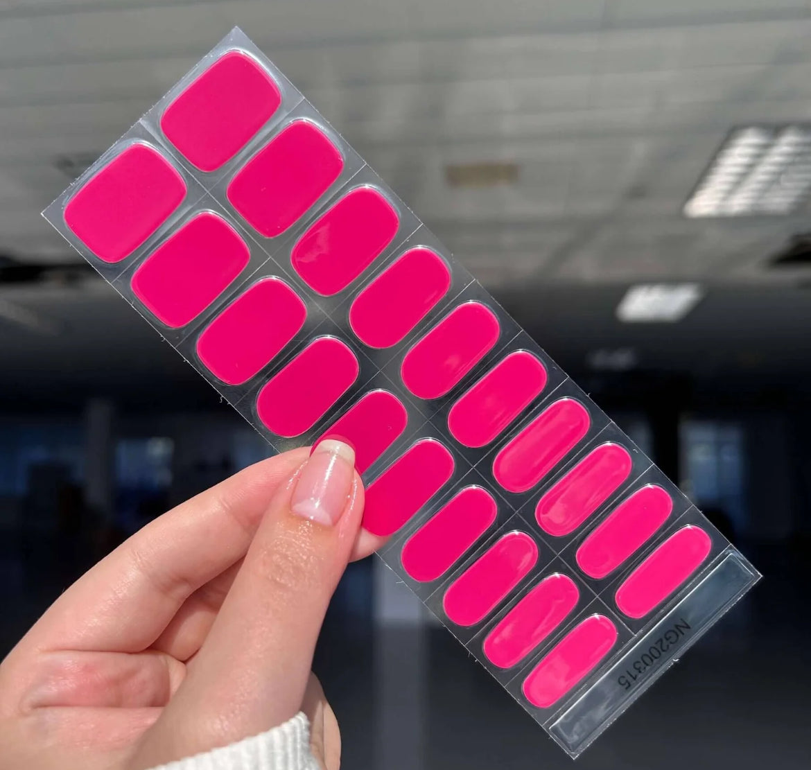 HOT PINK SEMICURED UV GEL NAIL STICKER KIT Semicure Gel Nail Sticker Kit