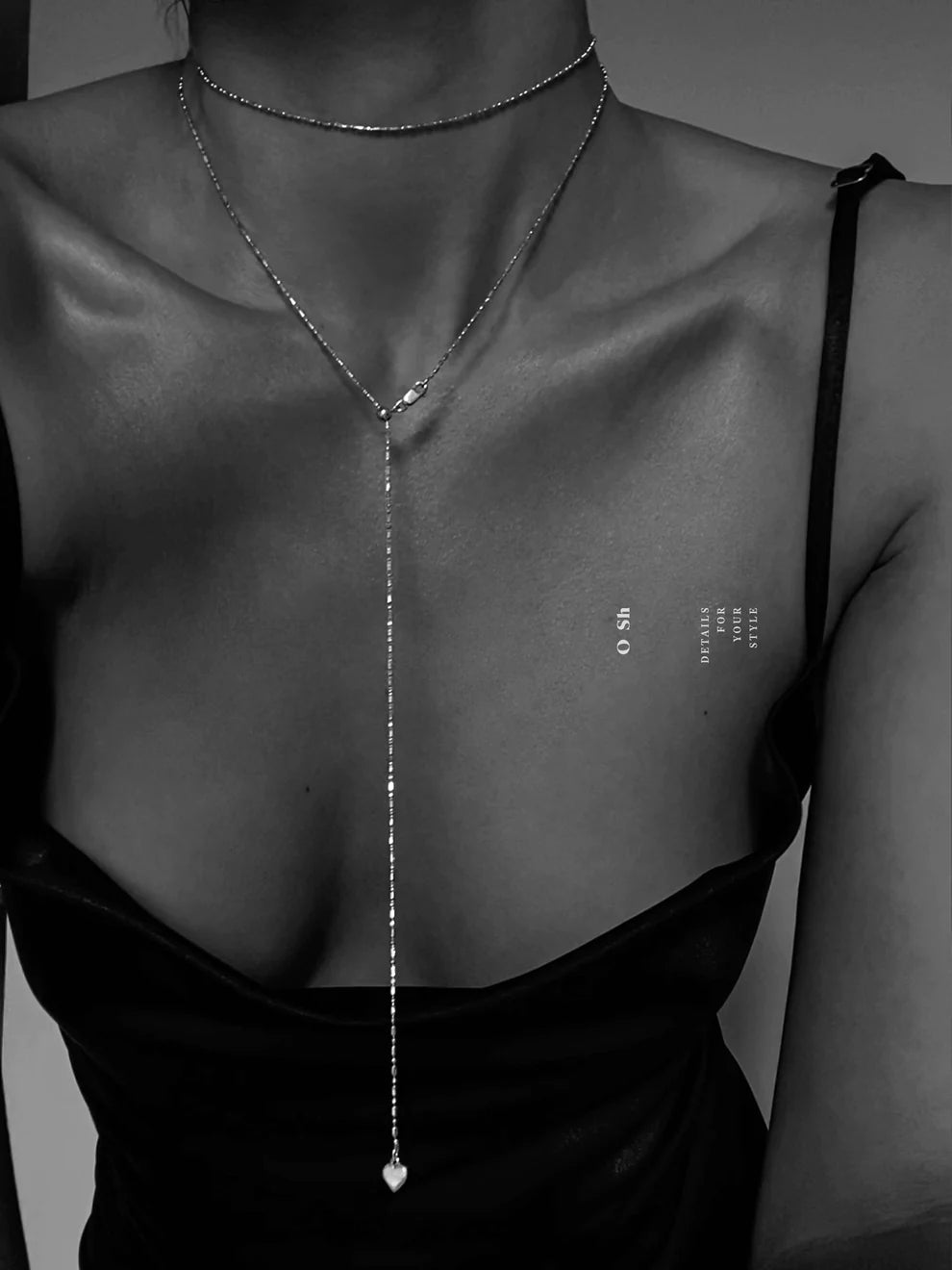 The Tie necklace | Body chain with a movable clasp